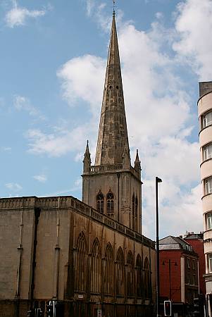 Bristol St Nicholas - Detail of Nave